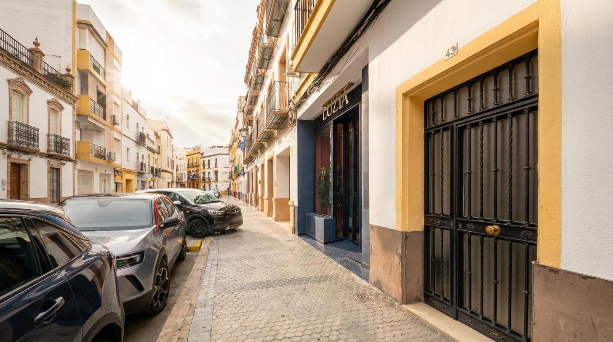 3 Bedroom Apartment In The Heart Of Triana — Photos 2